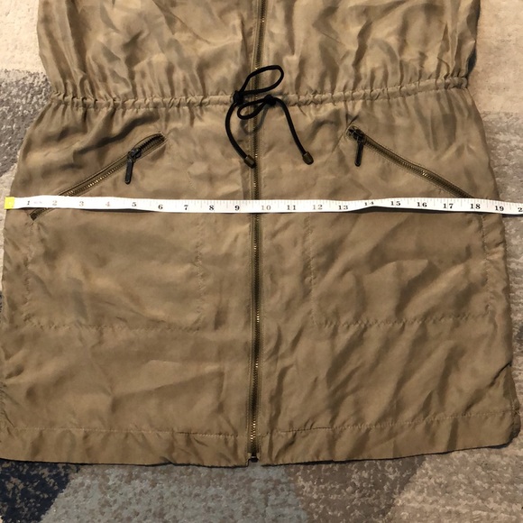 Nicole Miller 100% Silk Khaki/Tan Zipper Detailed Dress - Small - Picture 8 of 9
